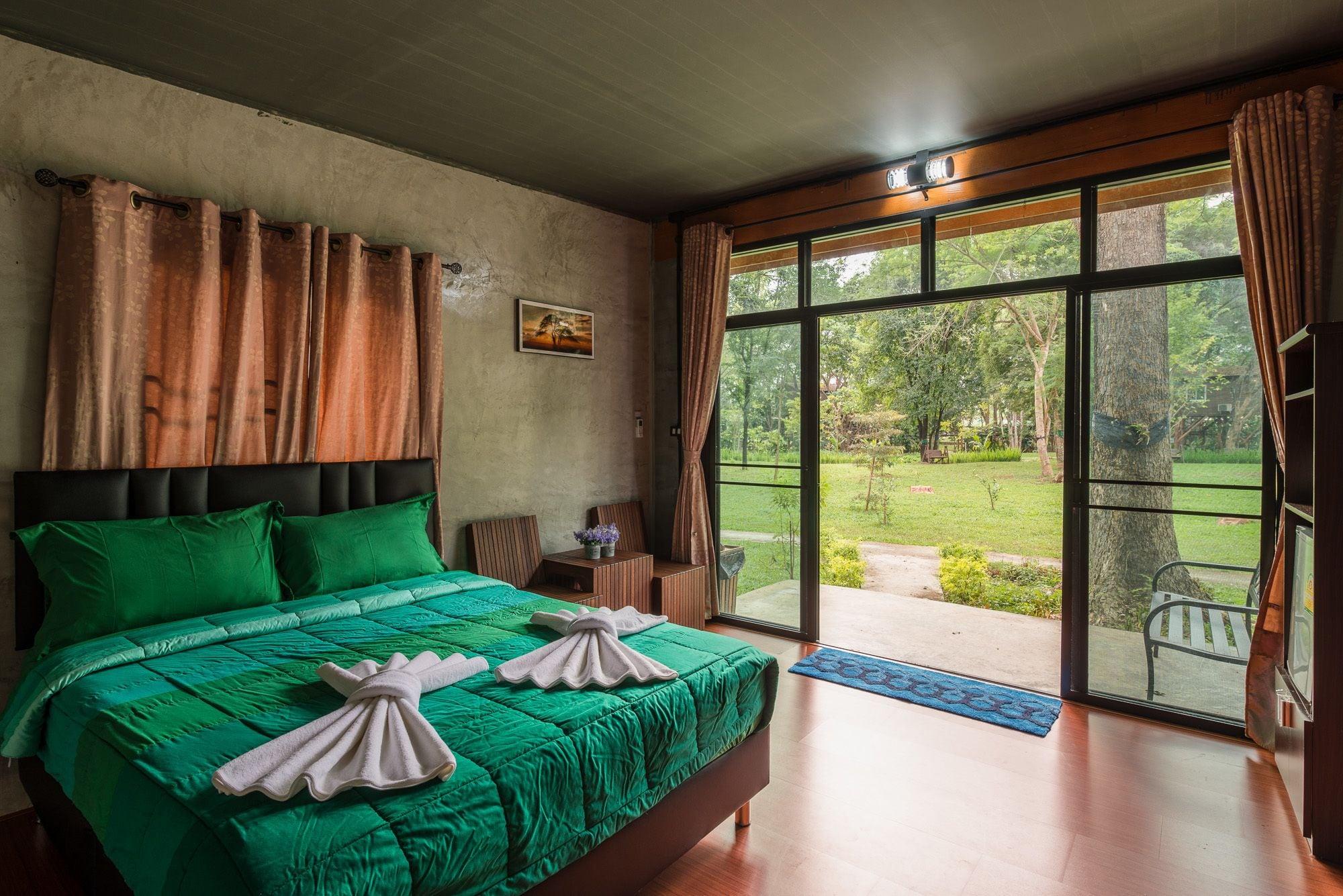 Alongkorn Farm And Resort Kaeng Kachan Exteriör bild